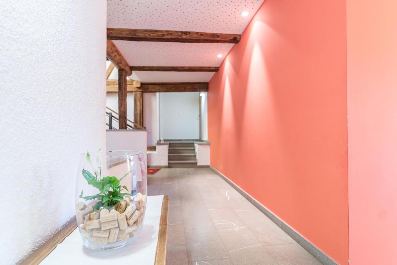 Strasserhof Tenuta-Weingut Vahrn Eksteriør billede