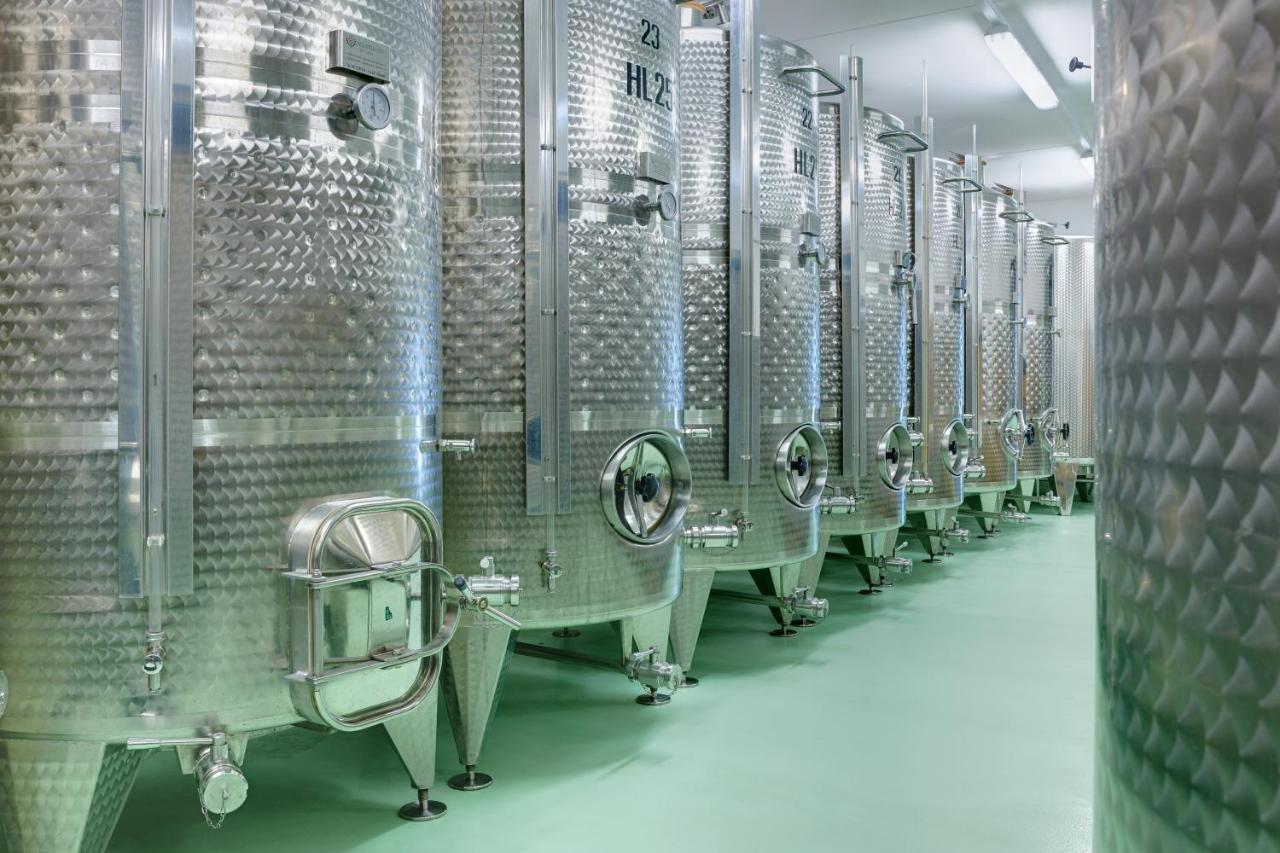 Strasserhof Tenuta-Weingut Vahrn Eksteriør billede